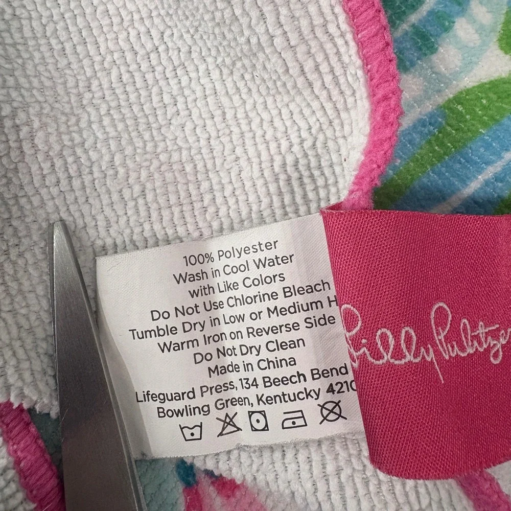 Lilly Pulitzer Beach Towel 72x38 Pink Blue Floral Paisley Microfiber Travel